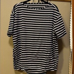 Lululemon Back in Action short sleeve